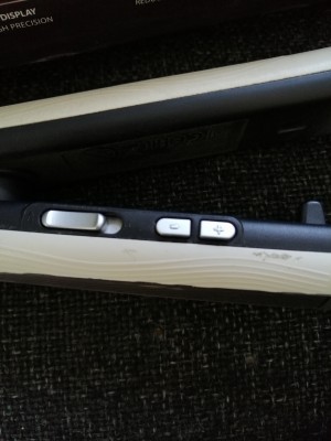 Soylu Avm 500 Tl'ye Aldığım Rowenta Marka Saç Düzleştirici Kullanılmış Çıktı