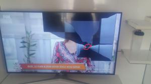 Vestel Ekran Darbe Almadan İçten Hasar Gördü.