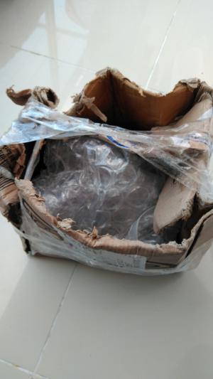 Sürat Kargo Boş Kutuyu Bırakıp Gitti