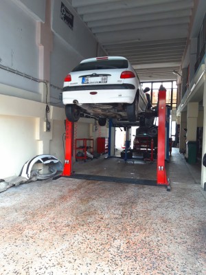 Alper Otomatik Şanzuman Servisi Periyodik Bakım İçin Servise Gittim Ve Aracın Altı Yağ İçindeydi