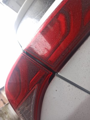 Auto King Aracımın Stop Lambasını Kırdı Ve Muhatap Olmuyor