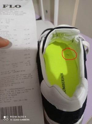 Flo Ayakkabıdan Çivi Çıktı