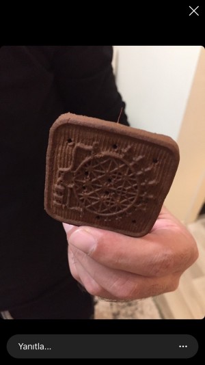 Eti Bisküvinin İçinden Naylon İp Çıktı Firma Özür Bile Dilemedi