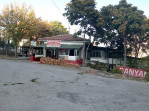 Mevlana Pide Kebap Salonu Biz Bir Leğen Kıymalı Pide İçi Gönderdik Bize Toplamda 9 Pide Verdiler Tekrar Gittiğimizde