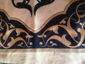 Levidor Boyası Akan Eşarp