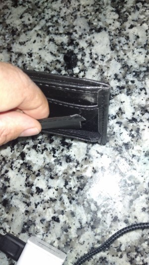 Çiçek Sepetinden Ayleenayz Alınan Cüzdan