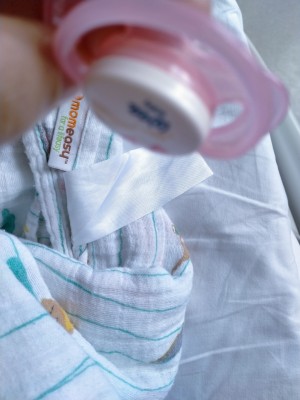 Wee Baby Çocuğuma Aldığım Emzik İçinde Siyah Bir Parça Vardı