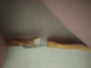 A101 Market Çubuk Krakerden Lastik Toka Çıktı