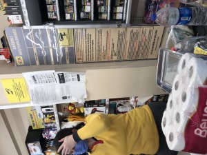 Şok Market Çürümüş Ve Pörsümüş Sebze Ve Meyvelerin Reyonda Satışa Sunulması