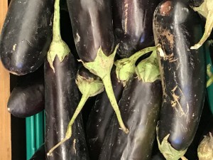 Şok Market Çürümüş Ve Pörsümüş Sebze Ve Meyvelerin Reyonda Satışa Sunulması