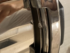 Karaca Düdüklü Tencere Su Akitiyor