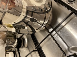 Karaca Düdüklü Tencere Su Akitiyor