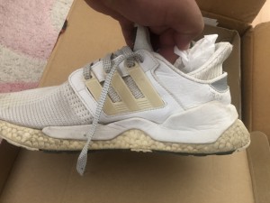 Adidas Fiyatını Hak Etmeyen Kötü Ürün