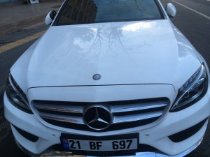 Mercedes İç Aksamda Ve Ön Dış Tampon Mikelajlarında Kendiliğinden Buruşma Ve Sunroof Mekanizmasında Bozulma.