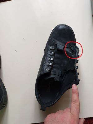 Flo Kötü Hizmet Kötü Mal