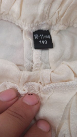 Melisbutiik_ Gönderici Firma Bana 11 Yaş Kıyafeti Göndermiş