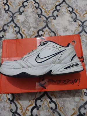 Sportinn / Elizinn 4 Ayda Yırtılan Ayakkabıyı Değiştirmiyor