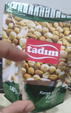 Tadım Kuruyemiş Favori Ürünün İçinden Plastik Çıktı