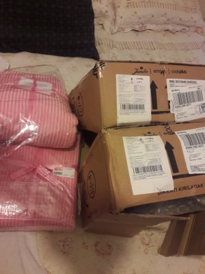 Karaca Üç Paket Sipariş Vermiştim İki Paket Göndermişler Birde Üç Paket Teslim Edildi Gözüküyor ????