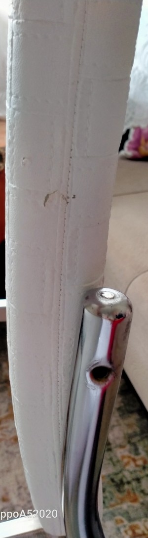 Evform Ürünler Rezalet Yemek Masası Aldım Masa Kenarı Yarılmış. Sandalye Derileri Patlak. İade Göndermiyorlar